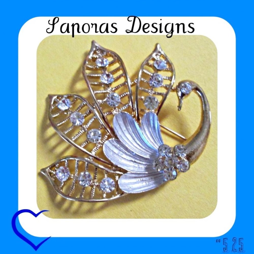 Gold Tone & White Swan Design Brooch With Clear Crystals